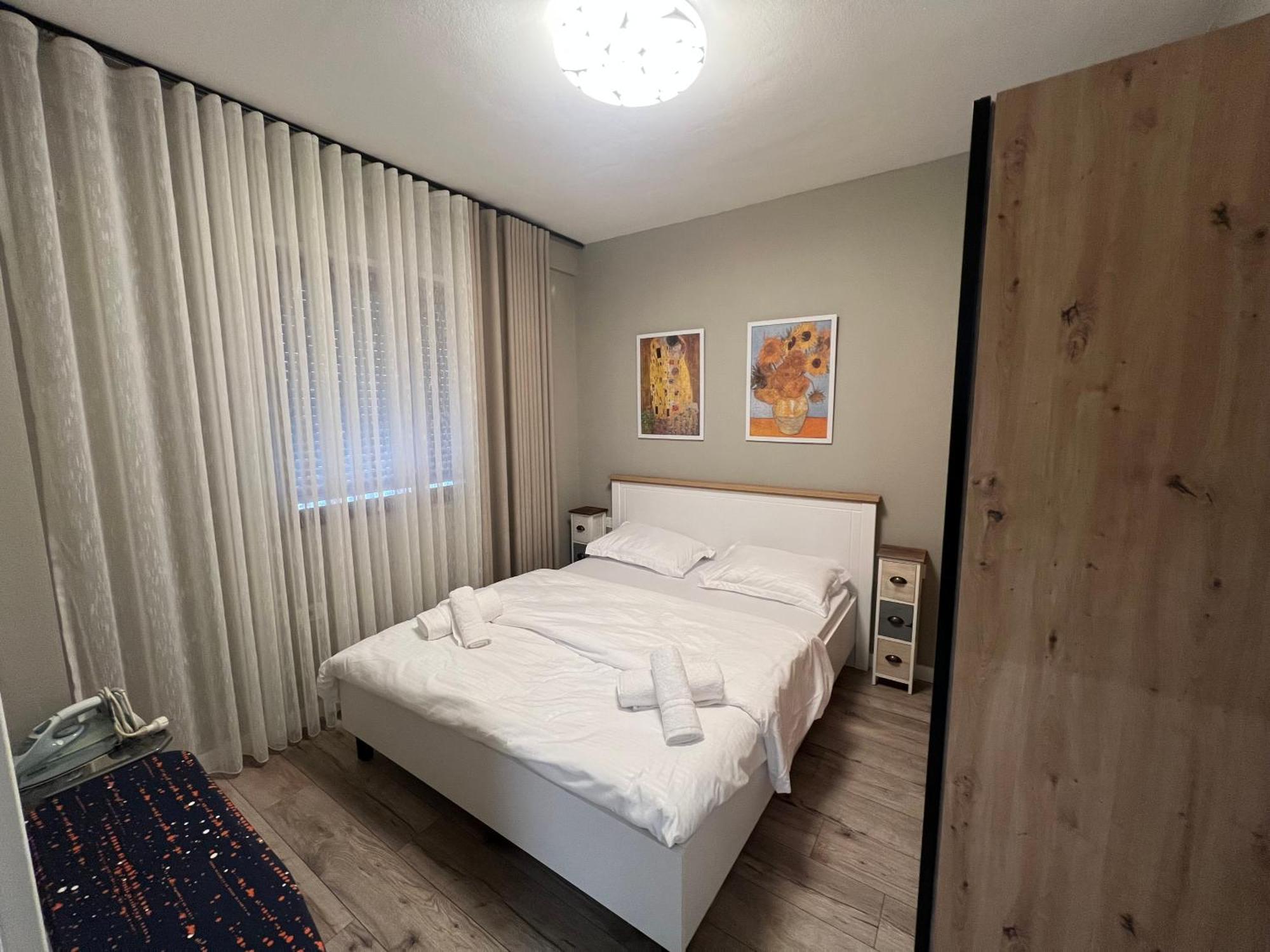 Apartment Center Cozy 2 Tirana