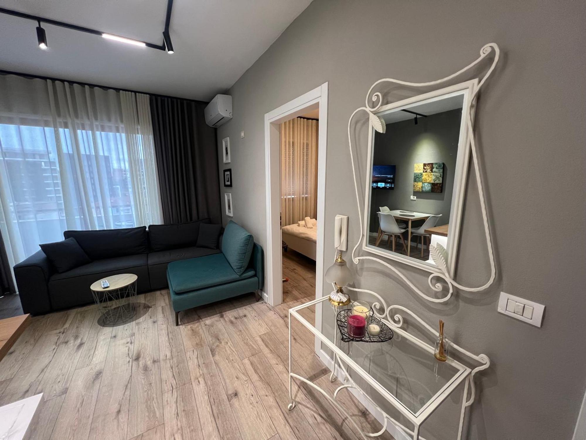 Center Cozy 2